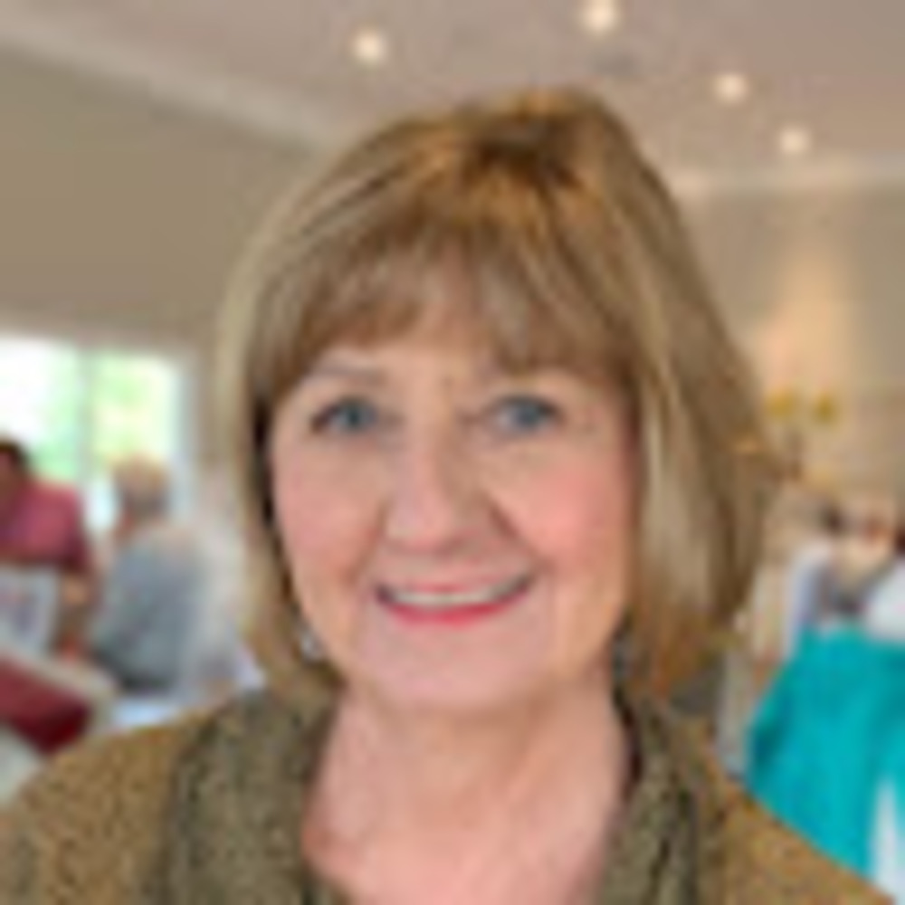 Meet your Posher, Sandy